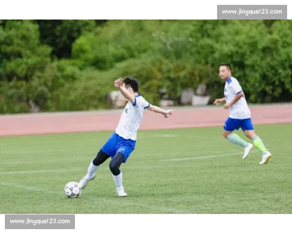 体育直播最新资讯聚焦赛场动态全景呈现精彩赛事瞬间权威解读与前瞻分析