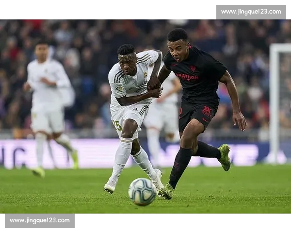 西甲最新比分全景解析强队对决与争冠形势演变关键战役数据盘点赛季走向洞察