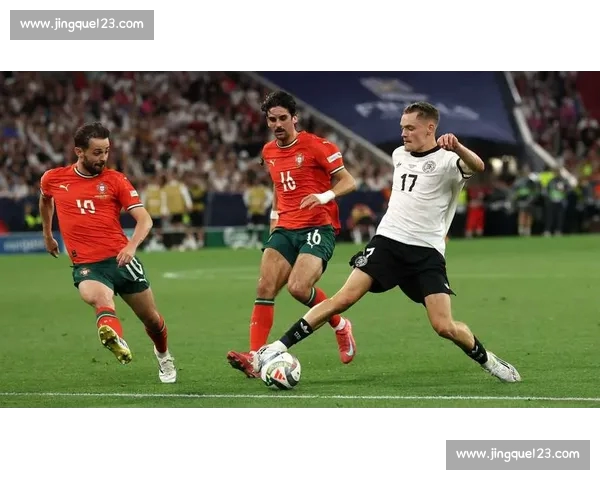 欧联杯精彩对决实时直播，全球球迷共同见证欧洲顶级赛事争锋